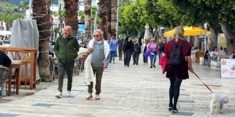 جوهرة تركيا تعاني.. ثلث سكان بودروم يرغبون في الرحيل بسبب الغلاء