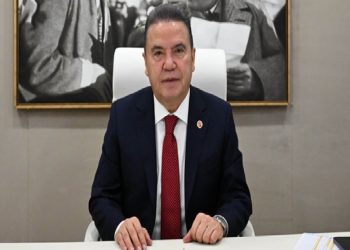 نقل عمدة أنطاليا الموقوف للمستشفى بعد تدهور وضعه الصحي