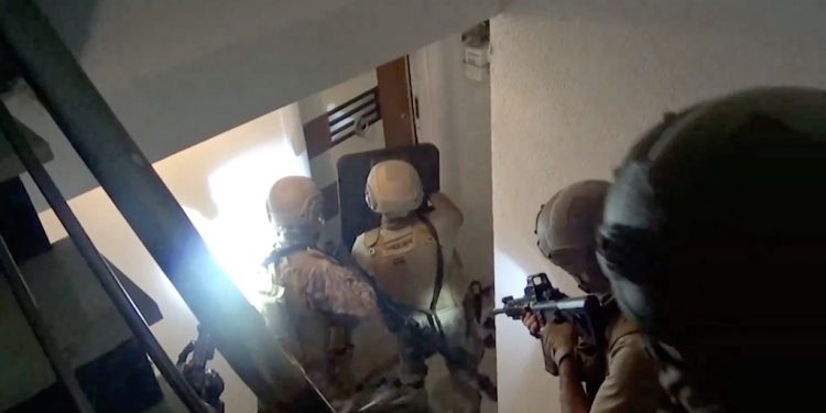 حملة أمنية على تنظيم داعش في إسطنبول