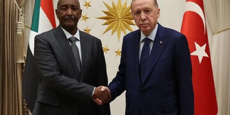 البرهان يزور تركيا الجمعة