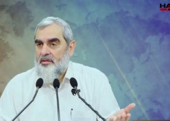 “مديرية التعليم” التركية تحظر احتفالات رأس السنة وتفتح أبواب المدارس لصاحب فتوى “زواج القاصرات”