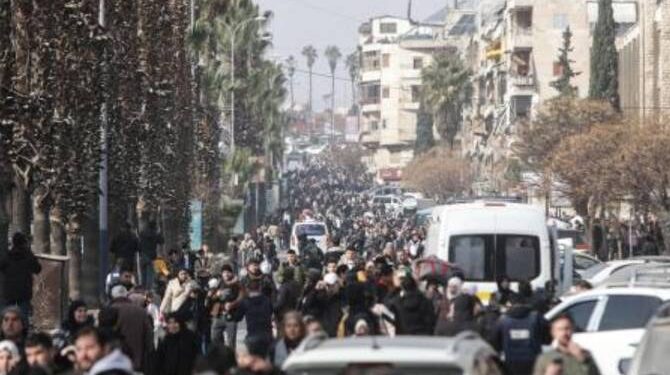 الجيش السوري يشن غارات جديدة في حلب