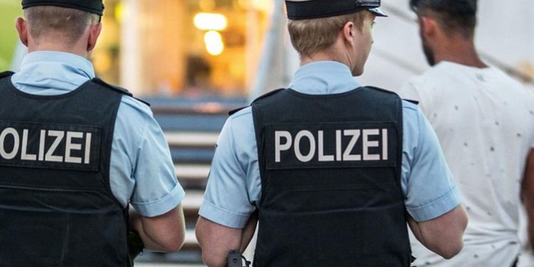 ألمانيا تضاعف عمليات ترحيل اللاجئين إلى تركيا خلال 2025