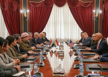 مسعود بارزاني يرحب بمرسوم “الرئاسة السورية” ويدعو لوقف فوري للمواجهات