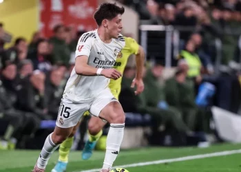 الصحافة الإسبانية تتغنى بأردا غولر: “يملك قدرة فريدة على تغيير مجرى المباريات”