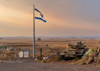 إسرائيل ترفع علمها في الأراضي السورية!