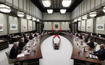 توقعات بإطاحة أردوغان بـ 4 وزراء جدد