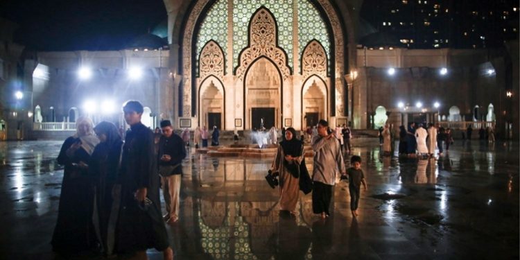 رمضان 2026.. تفاوت بساعات الصيام حول العالم