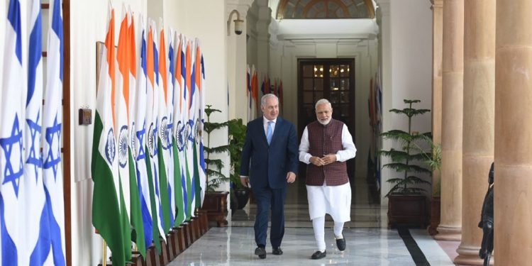 ماذا يكمن خلف التعاون الوثيق بين الهند وإسرائيل؟