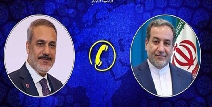 وزير الخارجية الإيراني يبحث مع نظيره التركي الهجوم على إيران