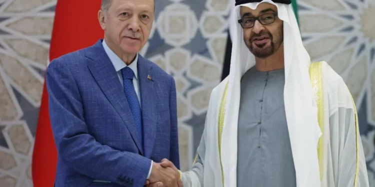 أردوغان يعلن تأجيل زيارته للإمارات برسالة مثيرة!