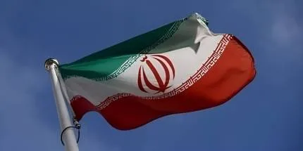 طهران تنفي توجيه رسائل لواشنطن وتعلن: “مستعدون لحرب طويلة”