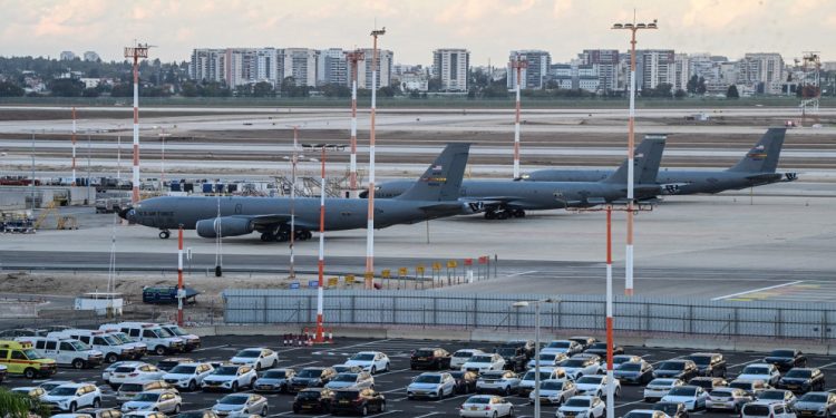 في أول أيام العيد.. إيران تستهدف مطار بن غوريون