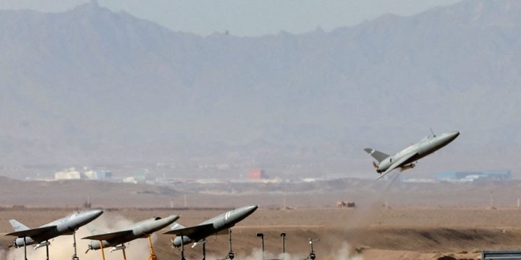 تقارير: إيران بإمكانها إنتاج 10 آلاف مسيرة شهرياً 