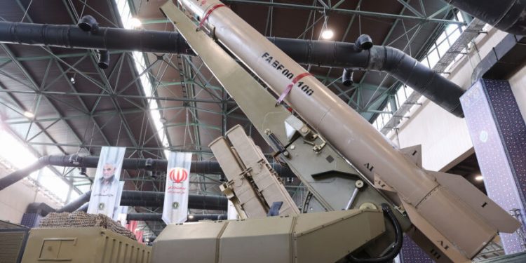 اغتيال عقل الصناعات الدفاعية الإيرانية “مراد علي فولادوند” وطفليه 