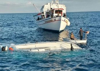 تركيا.. مصرع 14 في غرق قارب مهاجرين قبالة سواحل أنطاليا