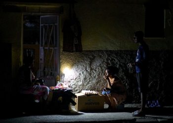 زلزال يضرب كوبا ويشل الحياة في ظل انقطاع تام للتيار الكهربائي