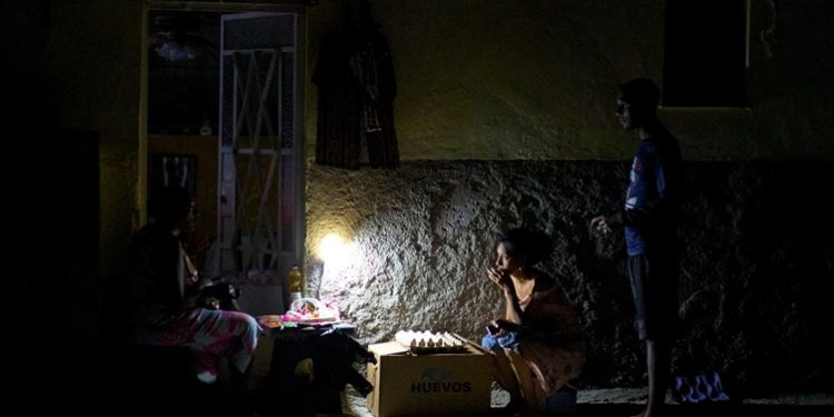 زلزال يضرب كوبا ويشل الحياة في ظل انقطاع تام للتيار الكهربائي