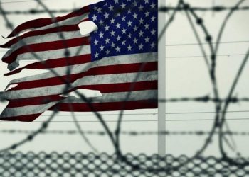 وزير الدفاع الإيطالي: حرب إيران تهدد الزعامة الدولية للولايات المتحدة