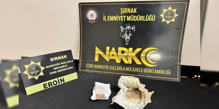 إحباط محاولة تهريب هيروين مُخبأ داخل “حفاضات أطفال”