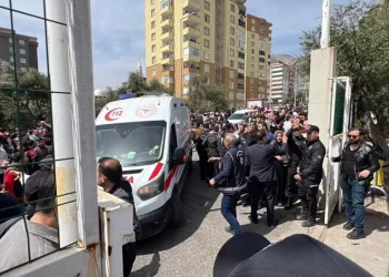 ارتفاع عدد قتلي المدرسة التركية في قهرمان مرعش إلى 9