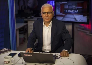 العفو الدولية تطالب بالإفراج الفوري عن صحفي تركي