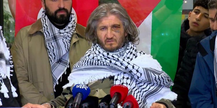 ناشط تركي يروي تفاصيل مروعة لاستهداف “أسطول صمود”