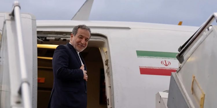 وزير الخارجية الإيراني يزور العراق اليوم