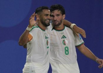 كأس العالم 2026: تعادل مثير يأهل الجزائر والنمسا إلى الأدوار الإقصائية