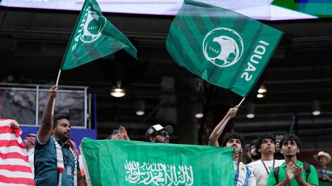 كأس العالم 2026: خروج السعودية والعراق وتعادل مصر مع إيران