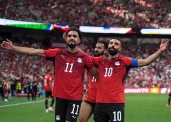 مصر تصنع التاريخ في كأس العالم بفوز مثير 3-1 على نيوزيلندا