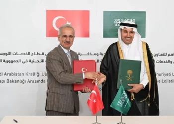 تركيا توقع مذكرة تفاهم مع السعودية في قطاع السكك الحديدية