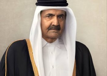 وفاة أمير قطر السابق الشيخ حمد بن خليفة آل ثاني عن عمر 74 عامًا