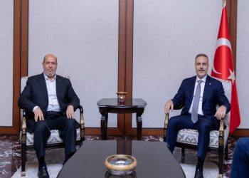 هاكان فيدان يلتقي رئيس حركة حماس خليل الحية