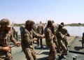 سوريا وتركيا تنشئان جسرا عائما على نهر الفرات