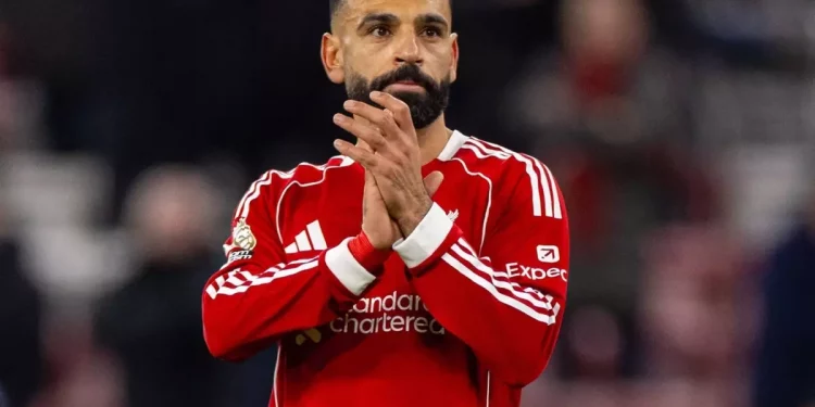 هل يحط محمد صلاح رحاله في إسطنبول الأربعاء؟